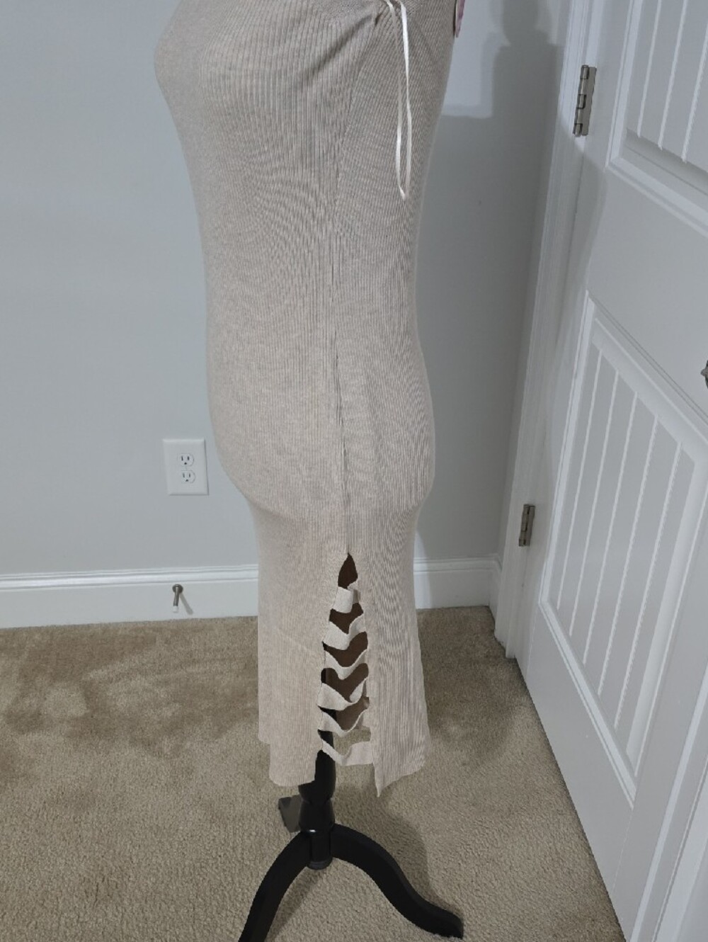 One-Shoulder Ribbed Knit Dress - Picture 2 of 4